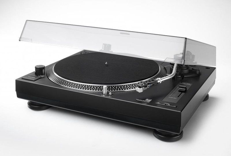 Dual - Platenspeler - Zwart - Handmatig - Met USB-aansluiting