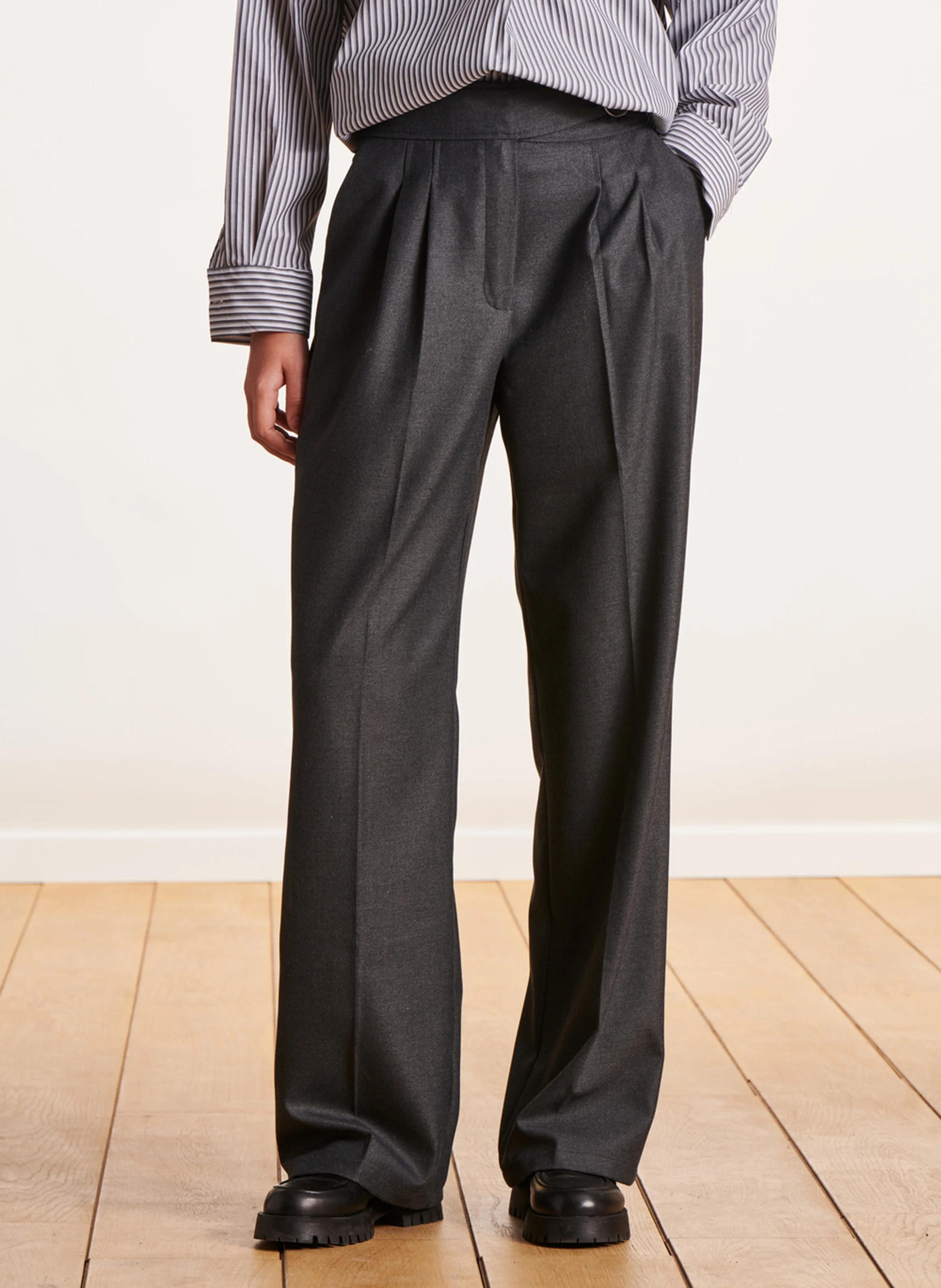 Pantalon large| Gris