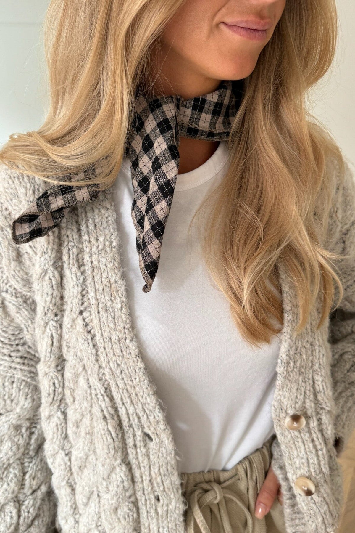 BYIC Sofic Scarf