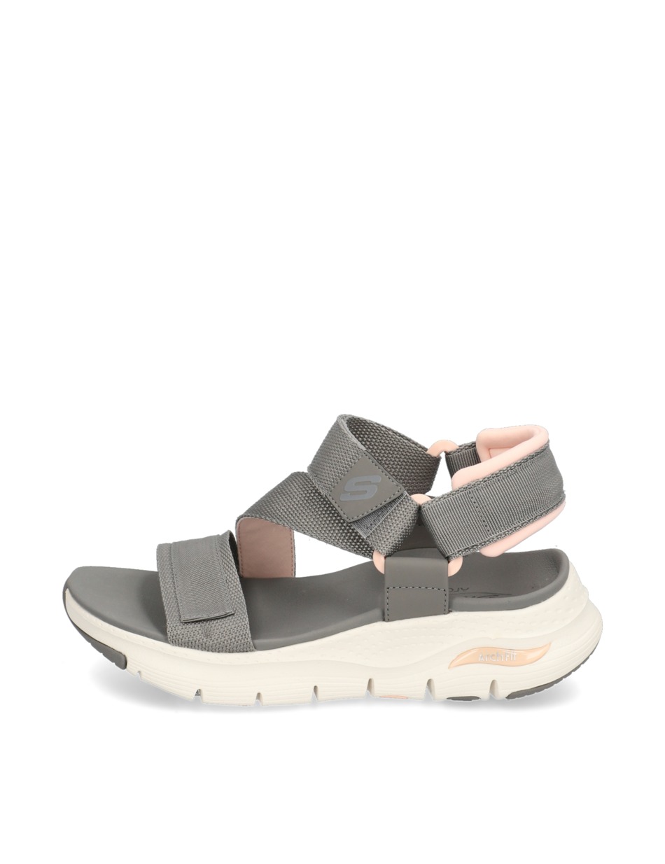 ARCH FIT POP RETRO