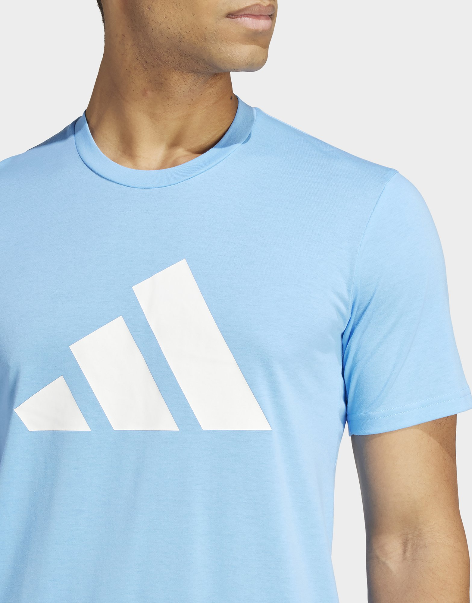 adidas T-shirt de training avec logo Train Essentials Feelready