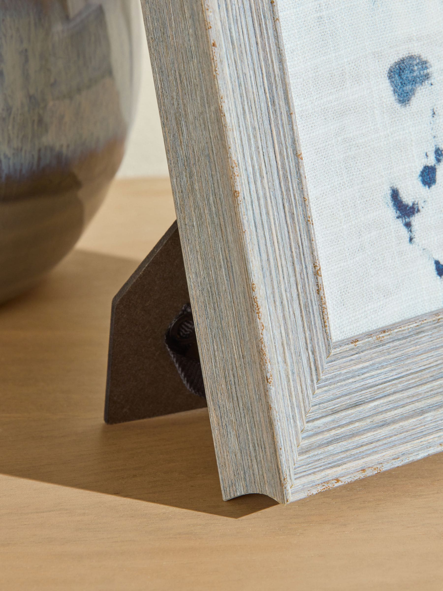 Set of 2 Distressed Wood Effect Photo Frames