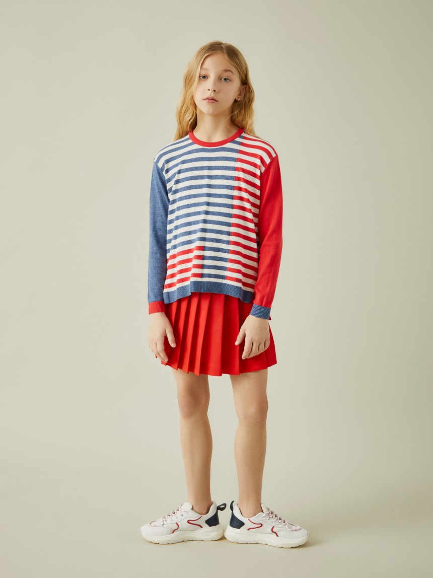 Camisola assimétrica às riscas