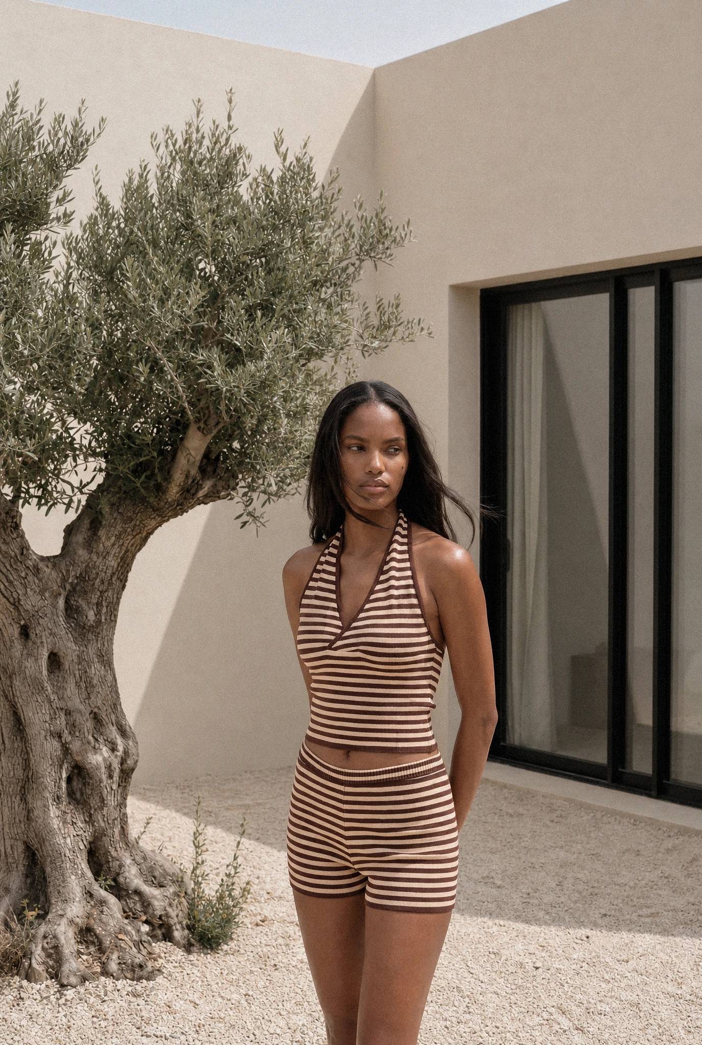 Marron Short Rayé En Maille