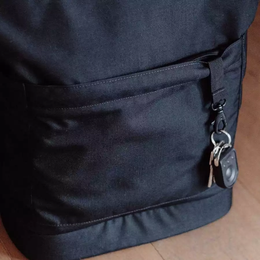 Anna und Oskar Fairer Wickelrucksack Kalle Schwarz