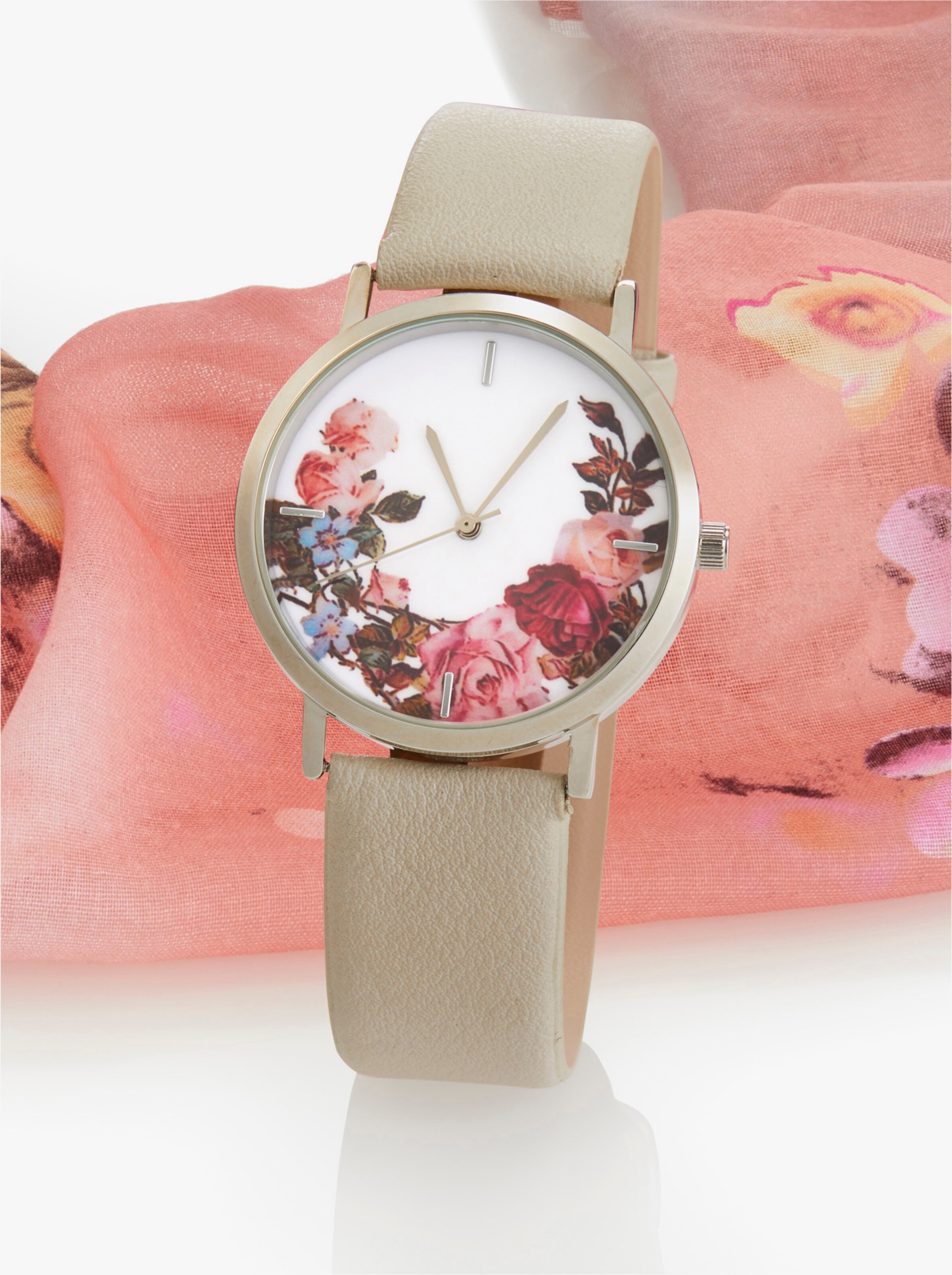 Loop Schal mit Armbanduhr