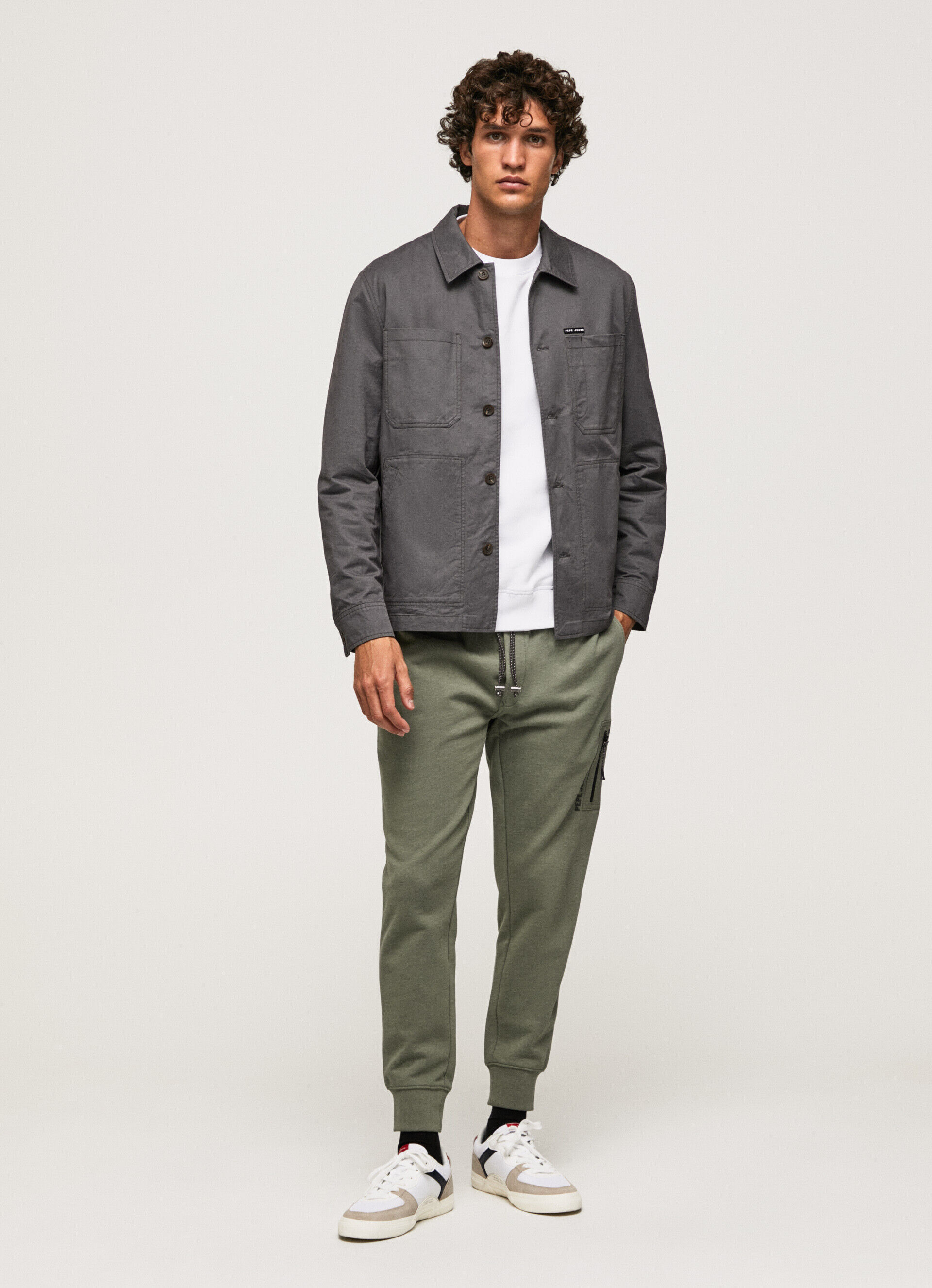 Calça jogger com cós elástico - casting green
