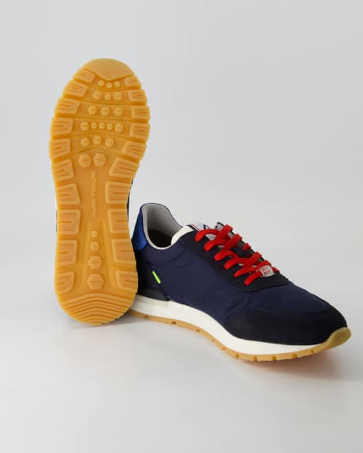 Ambitious Speedster Sneaker in Blau