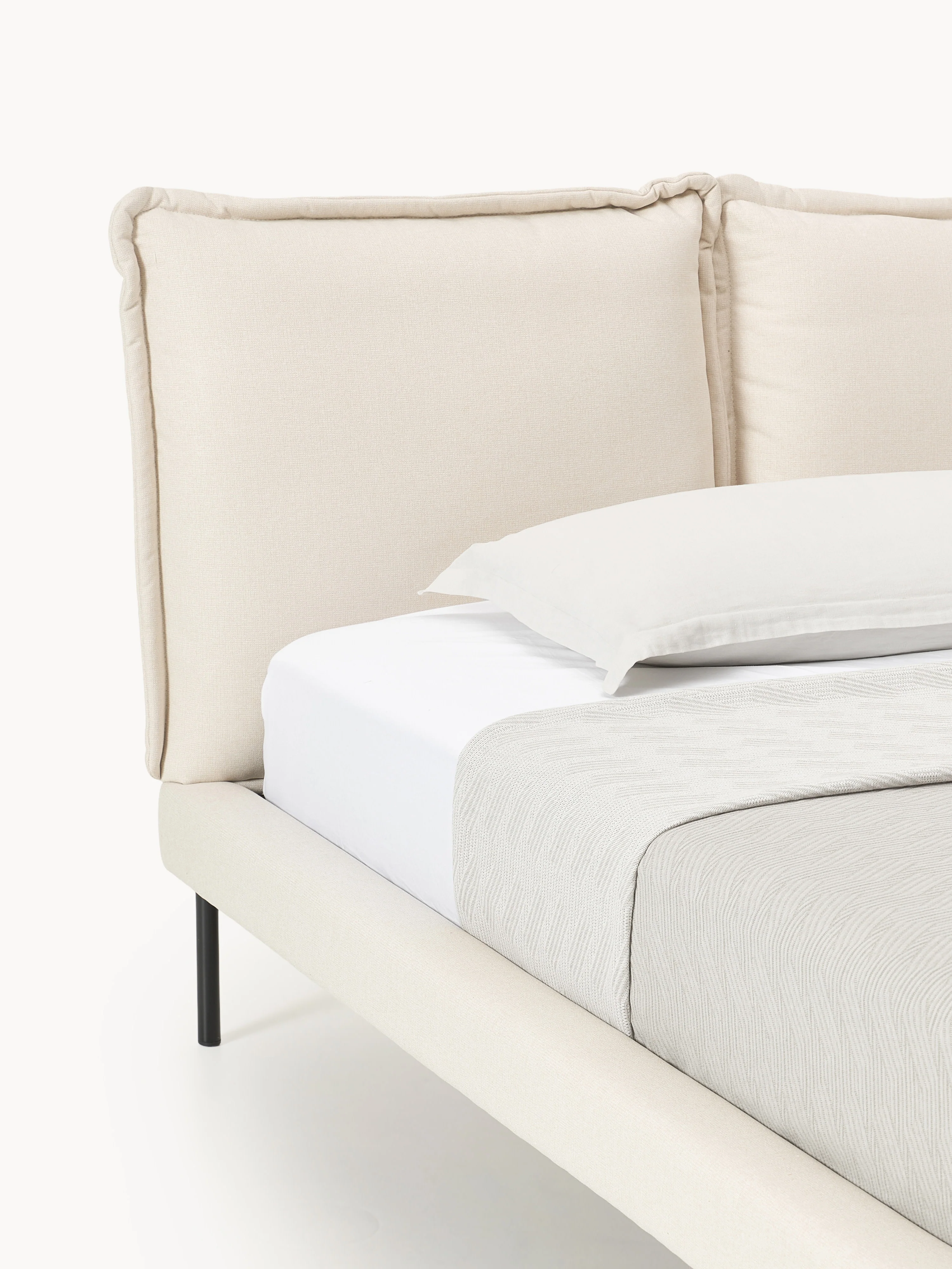 Gestoffeerd bed Amelia