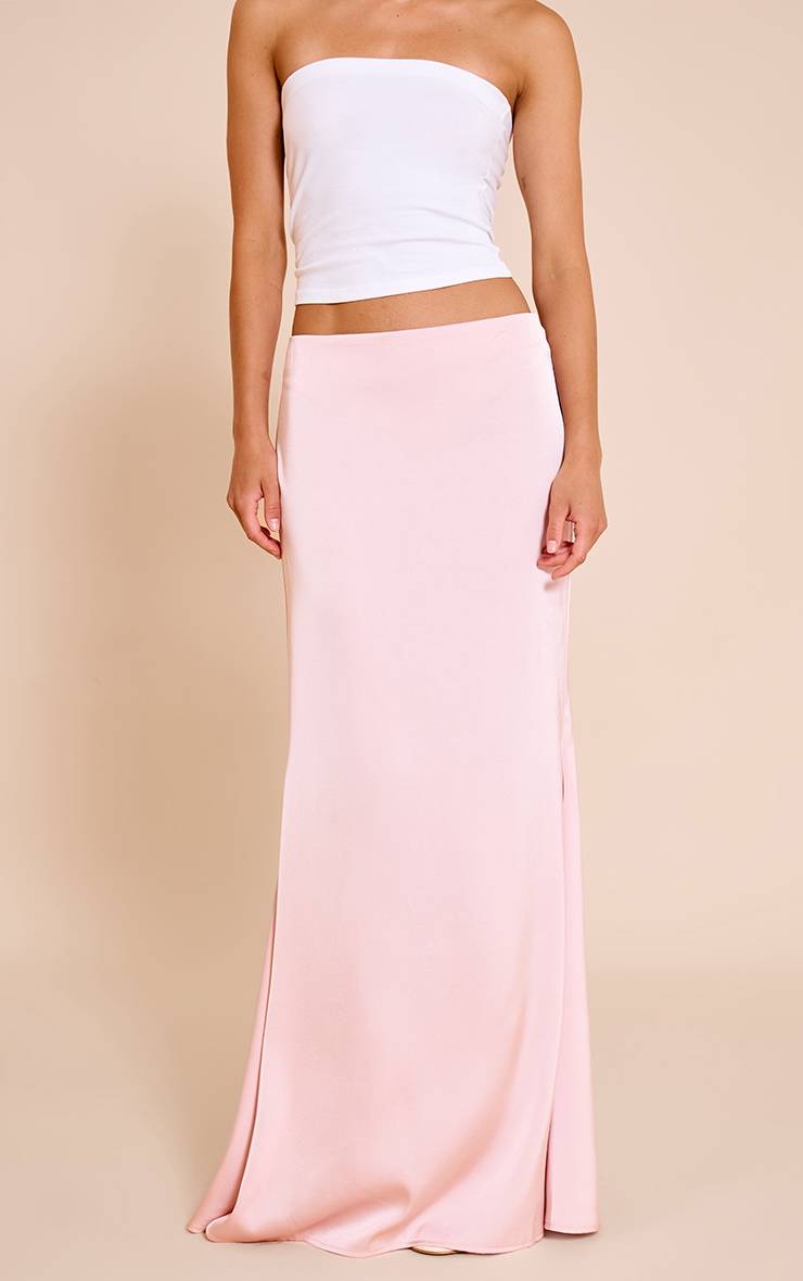 Rose Jupe Longue Fluide En Satin