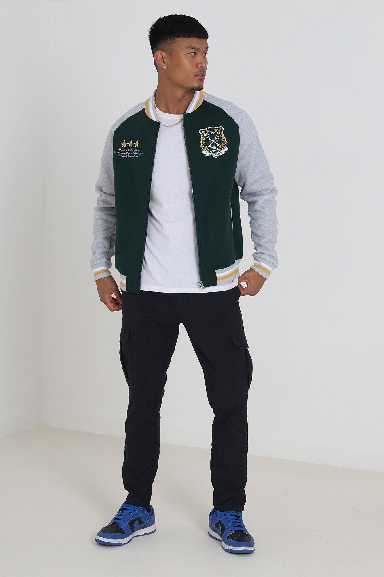 Moletom com zíper estilo beisebol