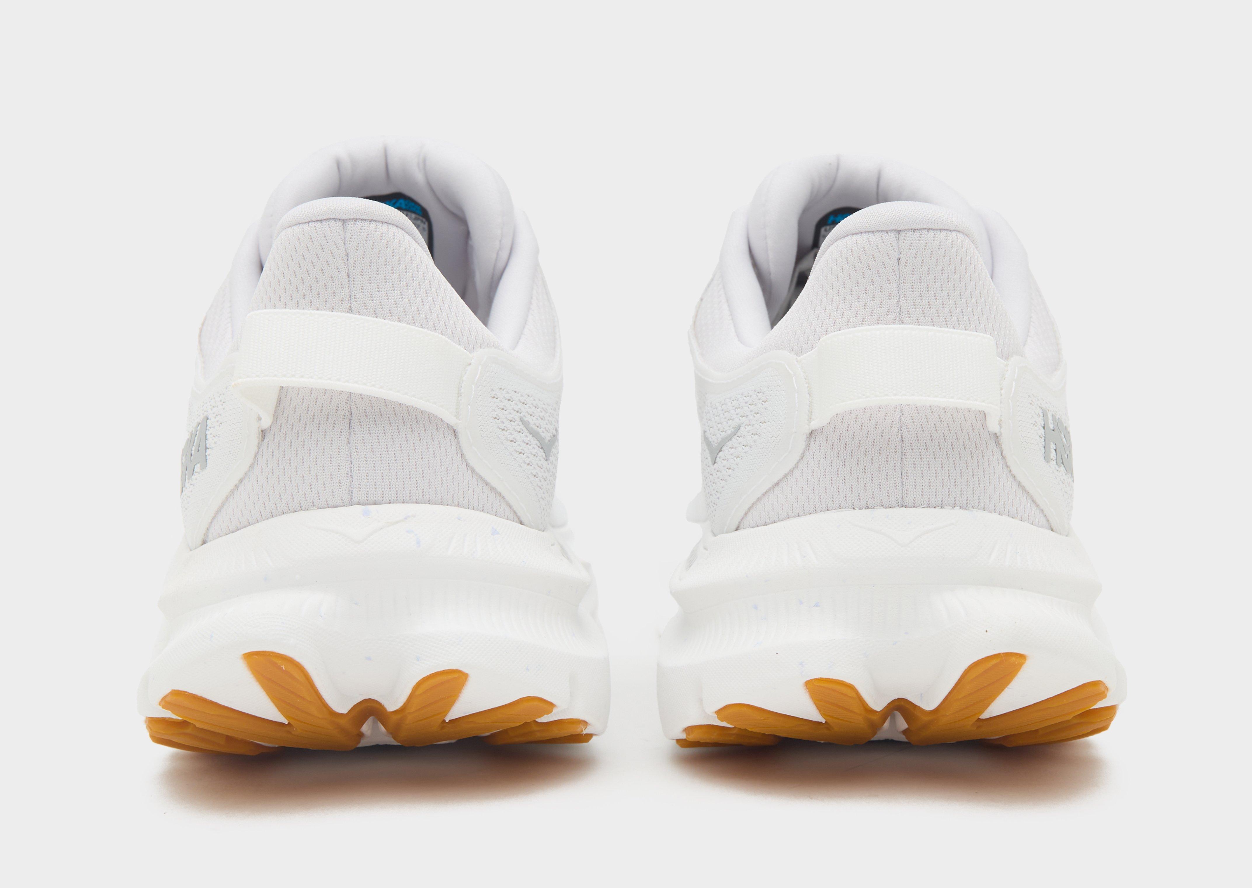 HOKA Kawana 2