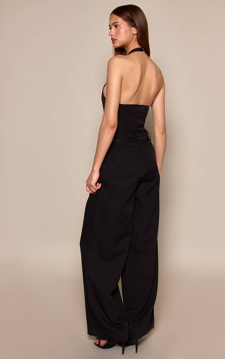 Combinaison Ajustée Avec Détail Ceinture Corset