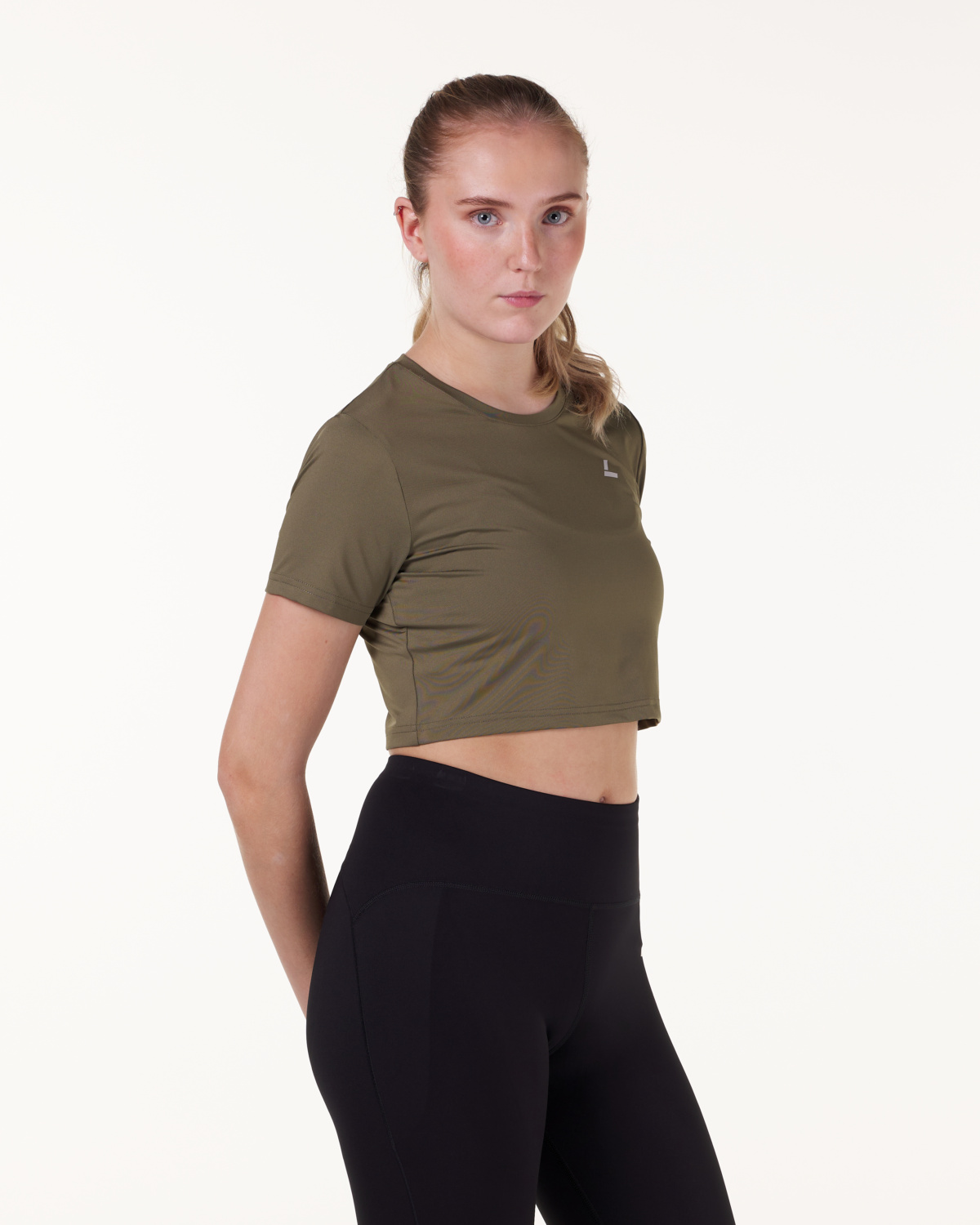 LEVITY Essential Crop T-shirt Green Burnt