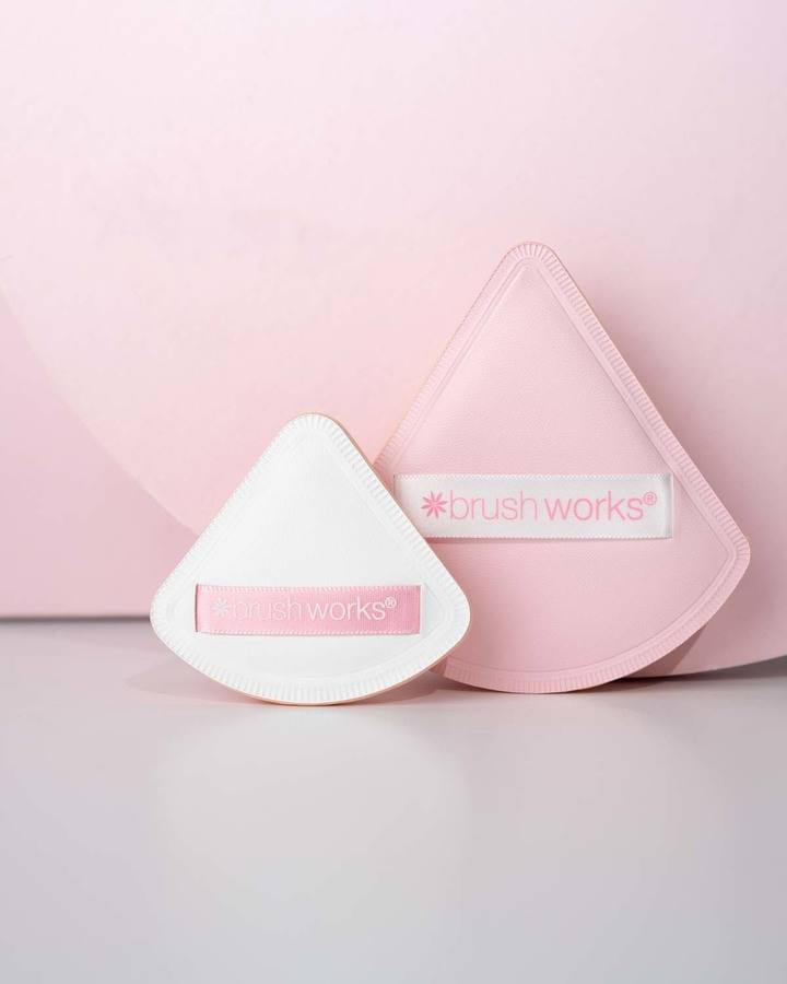 Brushworks Triangular Pillow Puff Duo