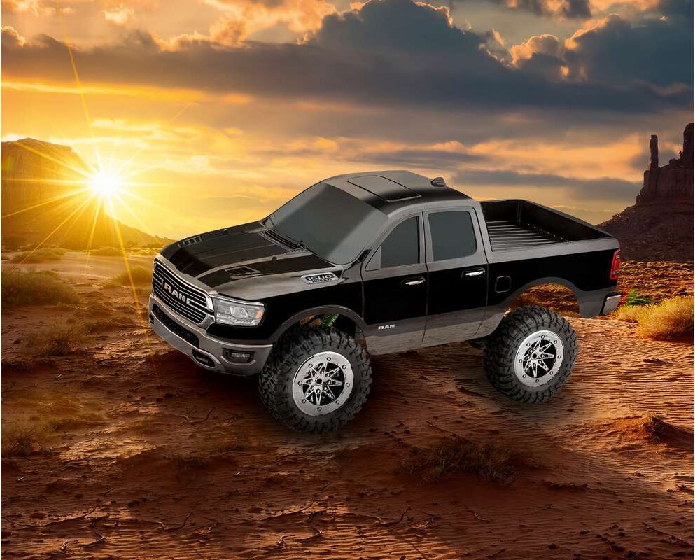 Dodge Ram 1500 Laramie Fjernstyret Bil - 1:10 - Revell Control - Sort