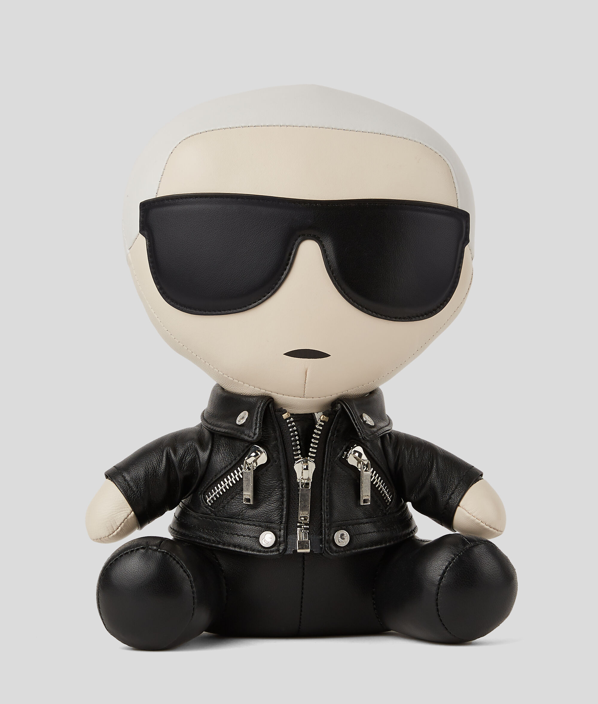 FIGURINE KARL IKONIK KL X THE MET