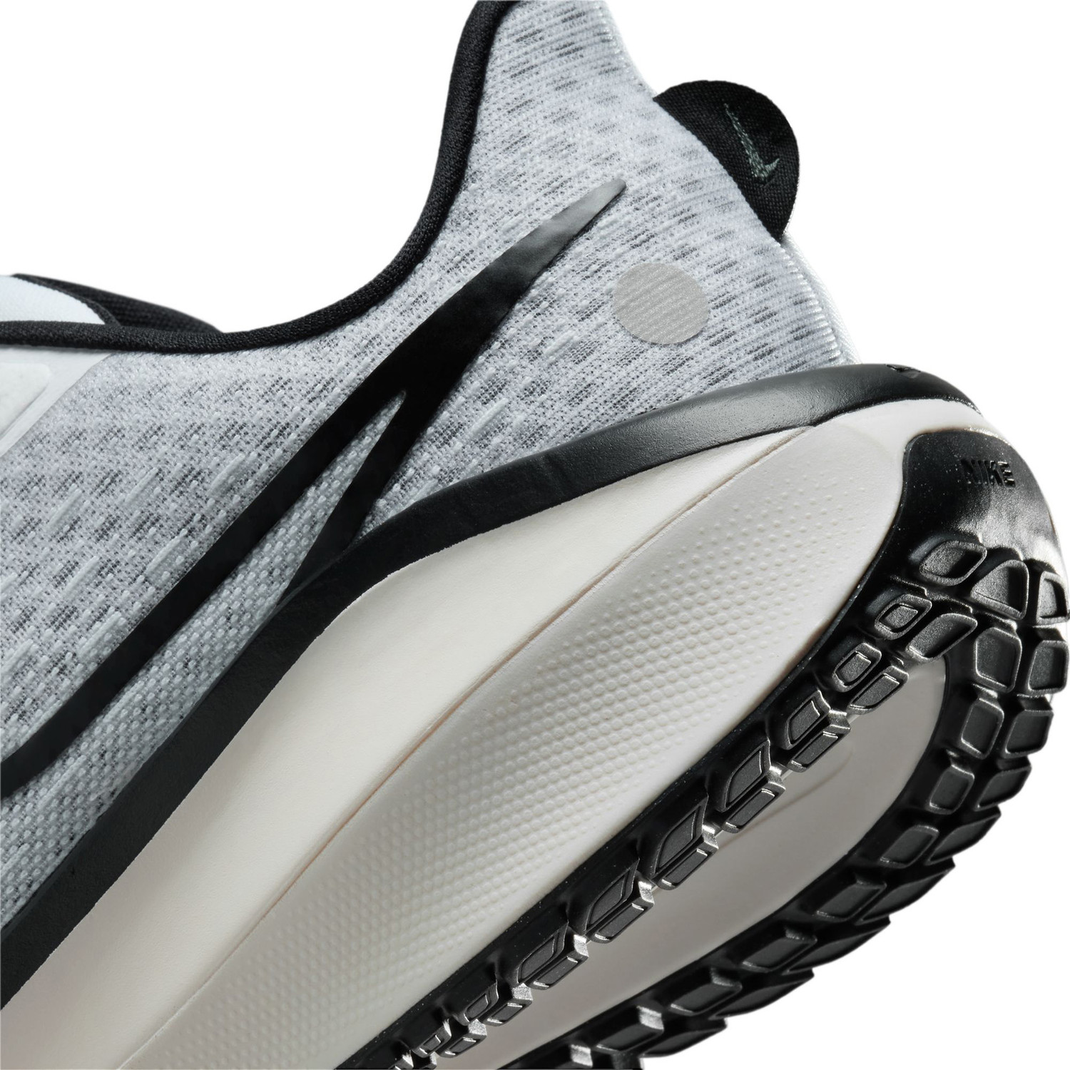 Nike Vomero 17 Dames