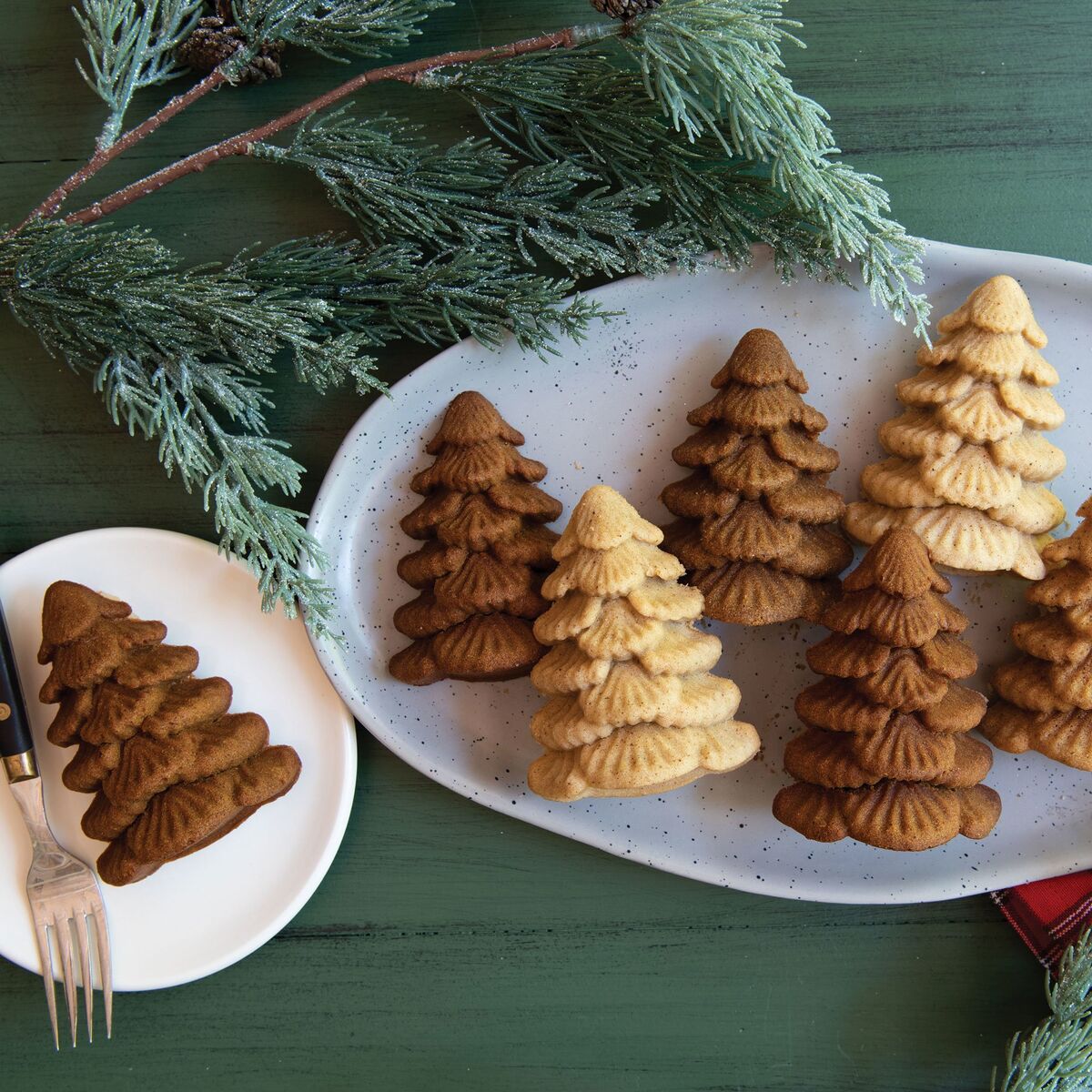 Evergreen bakeform
