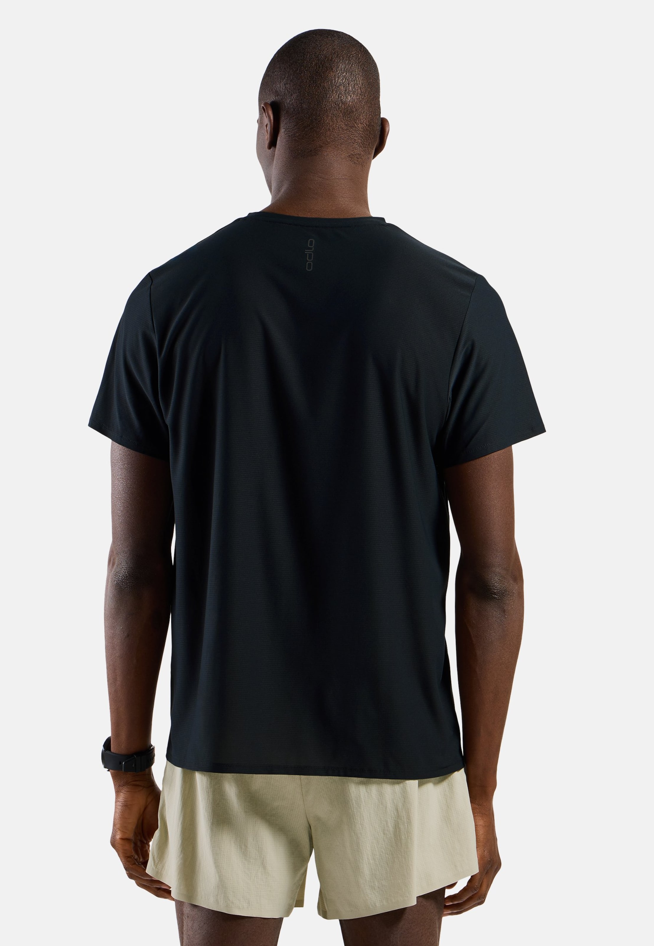 Zeroweight Chill-Tec Laufshirt 2.0 in black