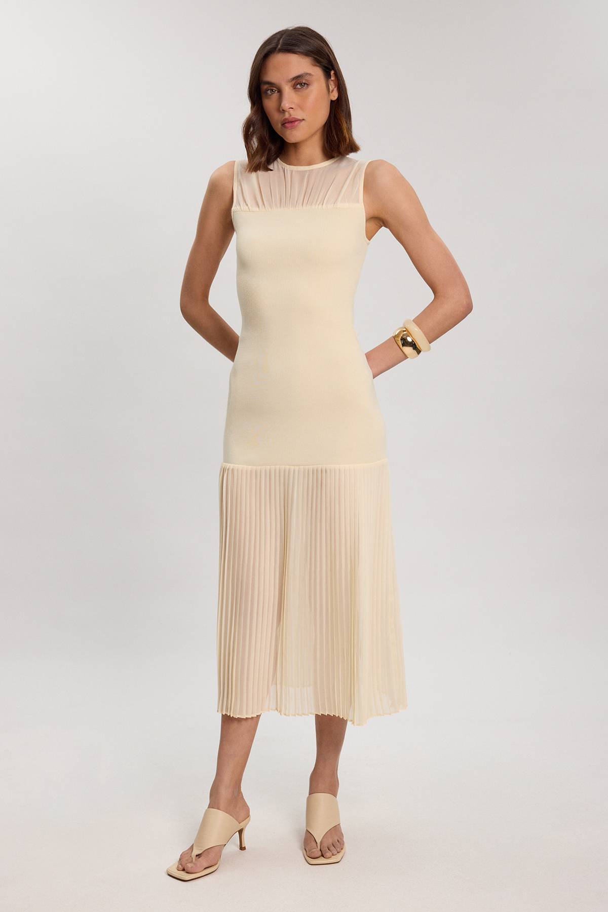 KarenMillen Robe Ajustée À Effet Bandage Avec Jupe Plissée Contrastante