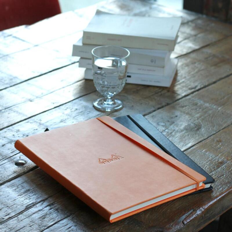 Webnotebook A4 192 pages ligné papier ivoire 90g fermeture élastique - Noir
