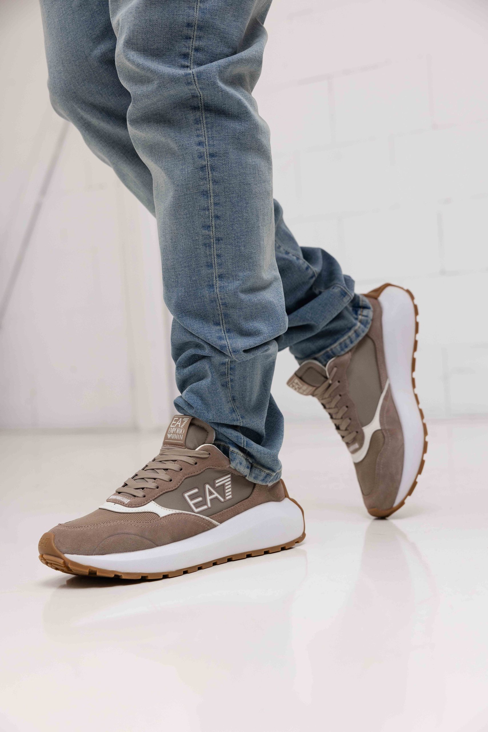 Emporio Armani EA7 X8X186 Sneakers Heren Beige