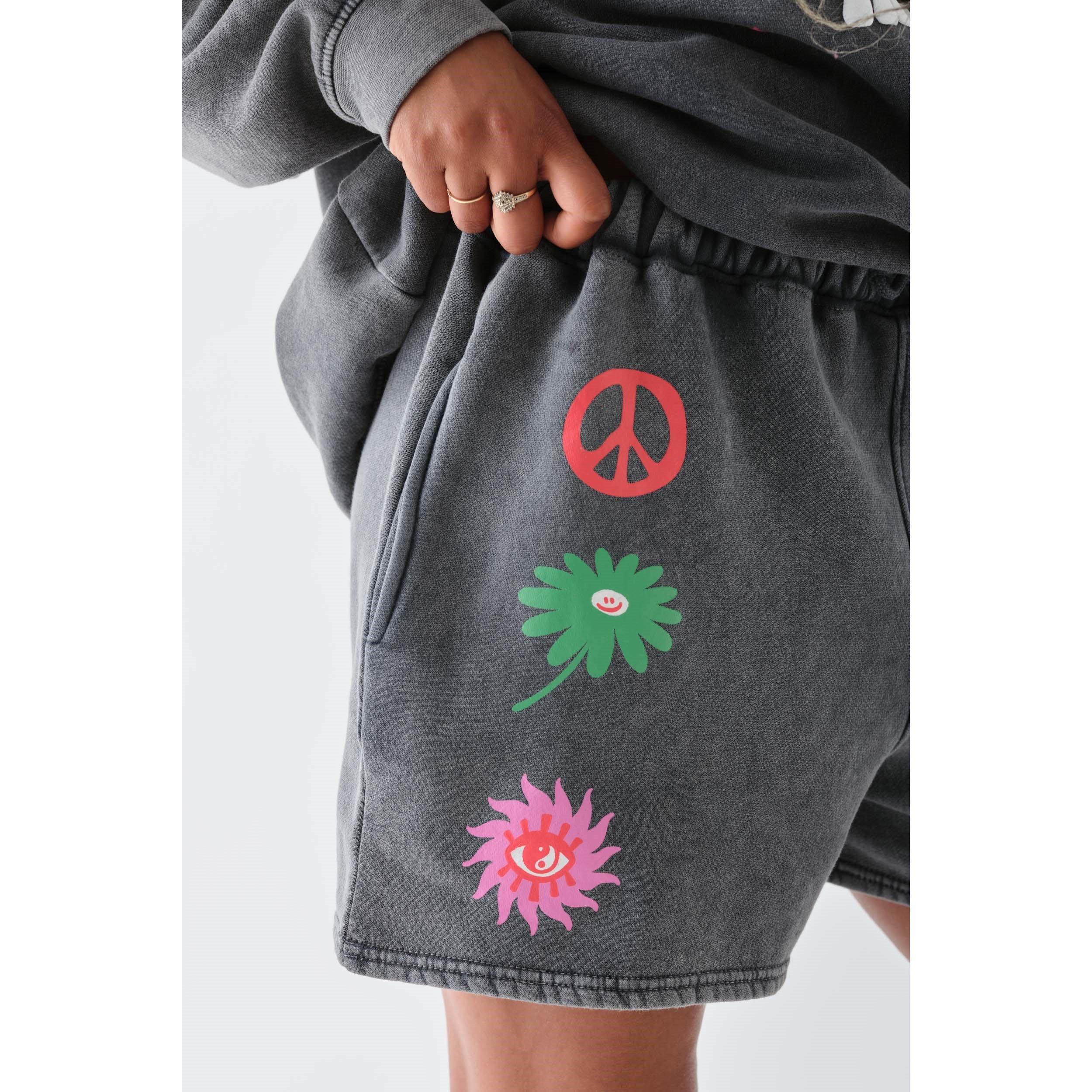 Daisy Street Puff Print Pattern Shorts