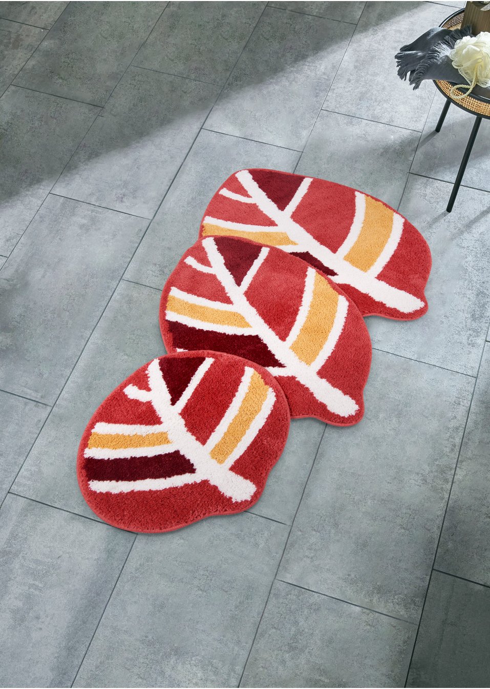 Tapis de salle de bain en forme de feuille