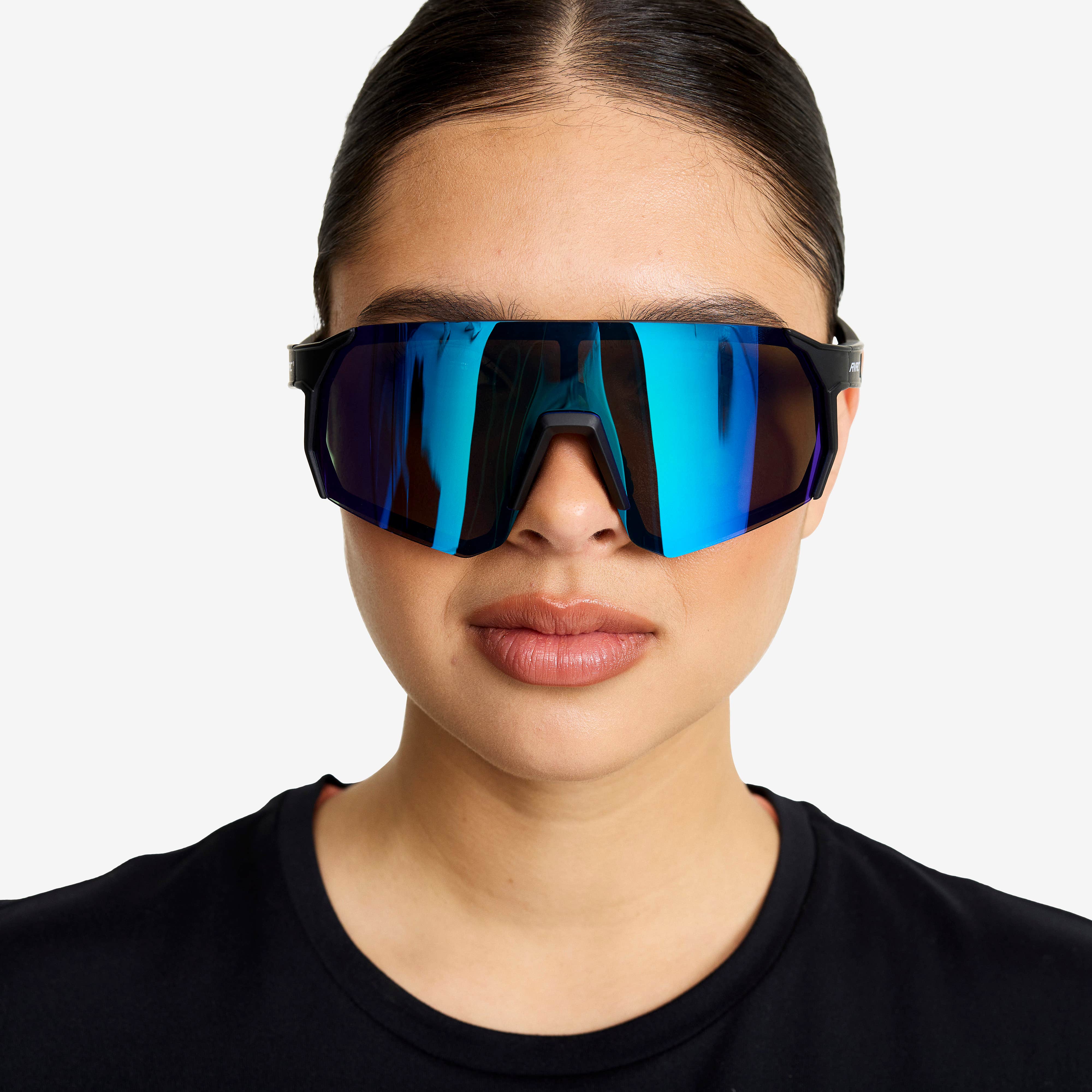 Castor Polarized Sports Sunglasses  Black/Green Blue