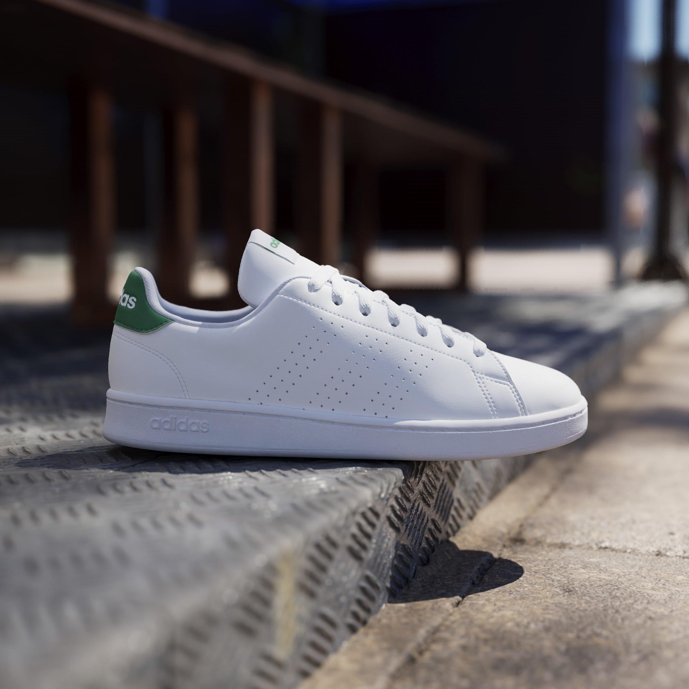adidas Advantage Trainers
