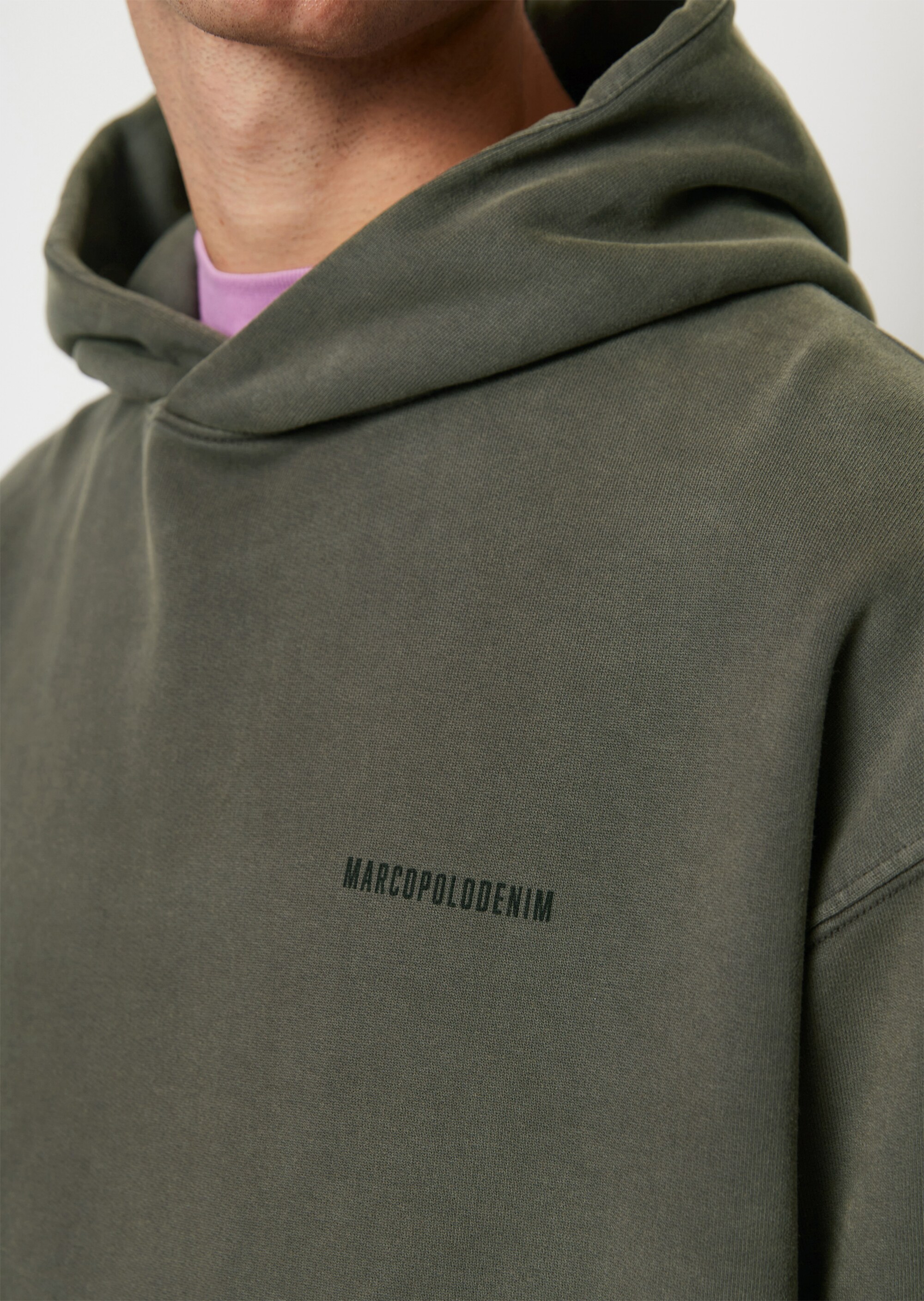 Hoodie relaxed mit großflächigem Rückenprint