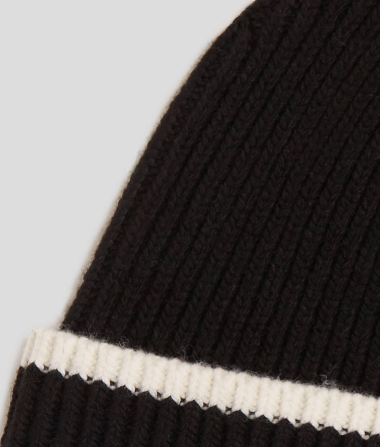 BONNET K/SIGNATURE