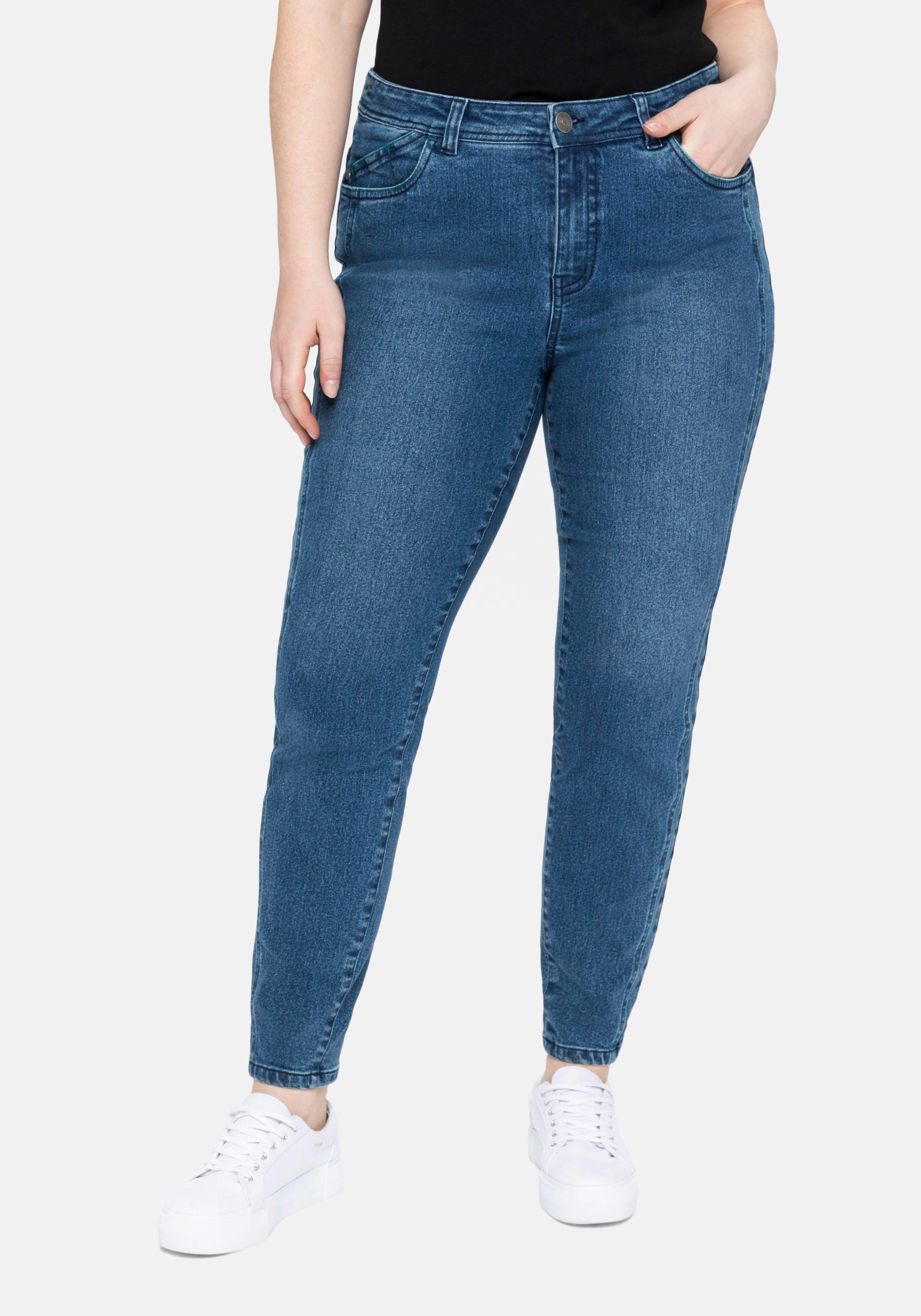 Slim Jeans mit vorverlegter Teilungsnaht