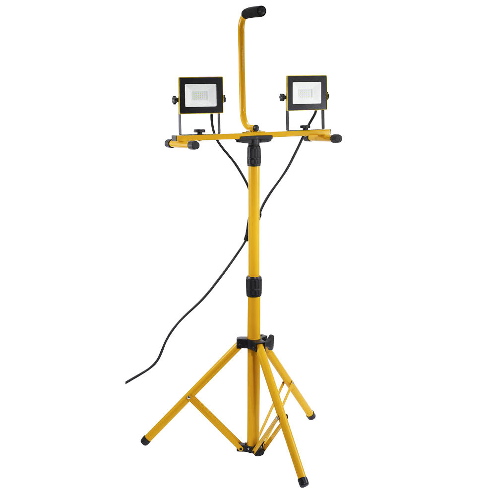 Projecteur de chantier extensibles à LED orientables