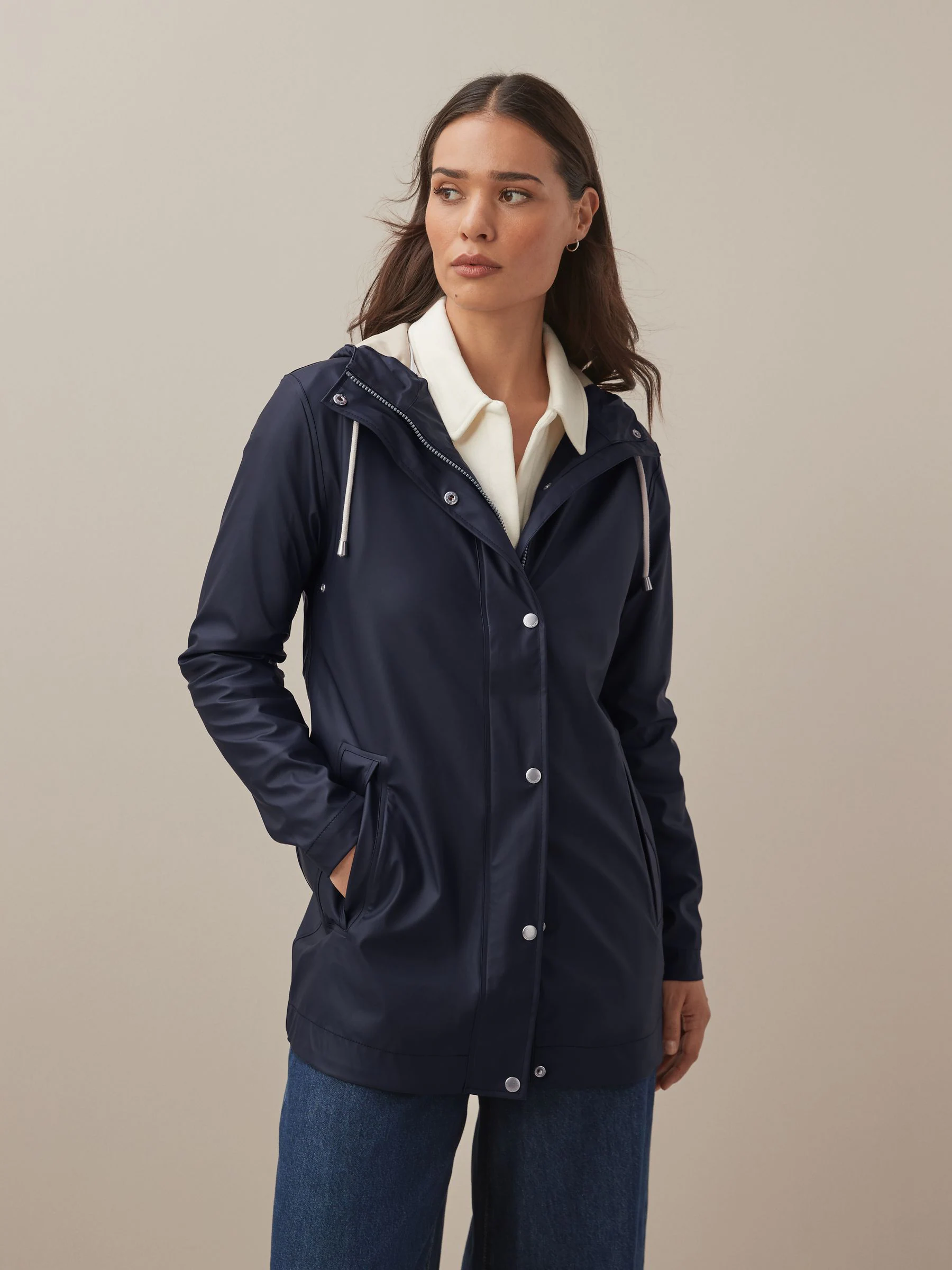 Marineblauw - Ilse Jacobsen Lichtgewicht waterdicht regenjack met rechte pasvorm