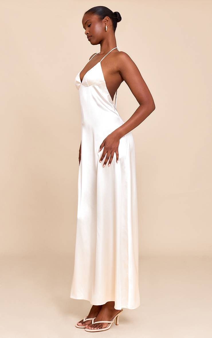 Crème Robe Longue Nuisette En Satin À Dos Lacé