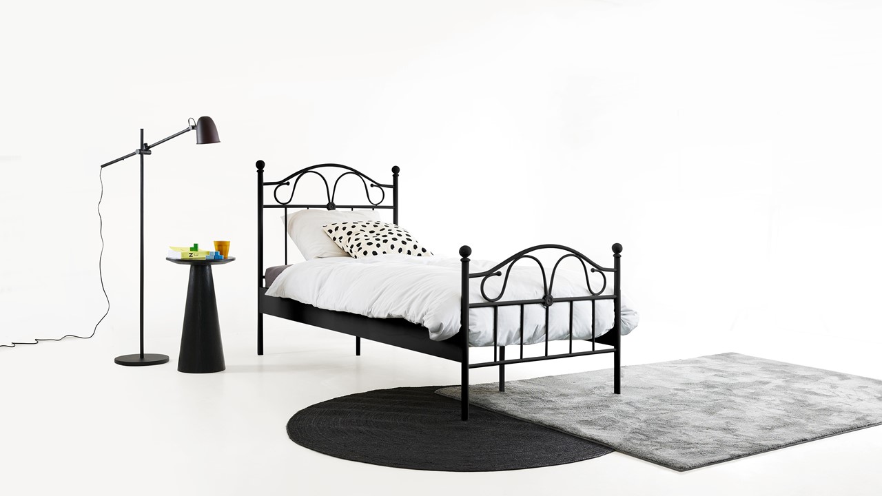 Bed Quincy zwart