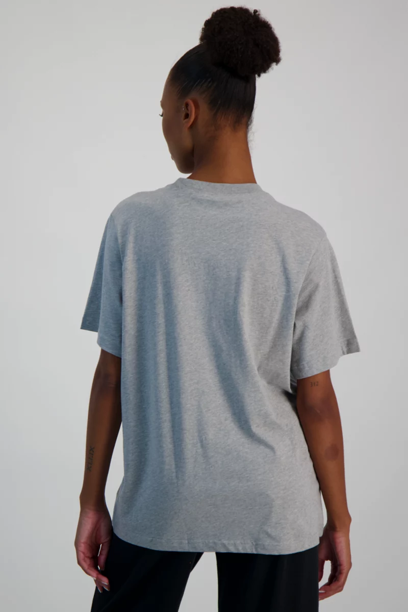 Nike Sportswear Essential Oversized Damen T-Shirt