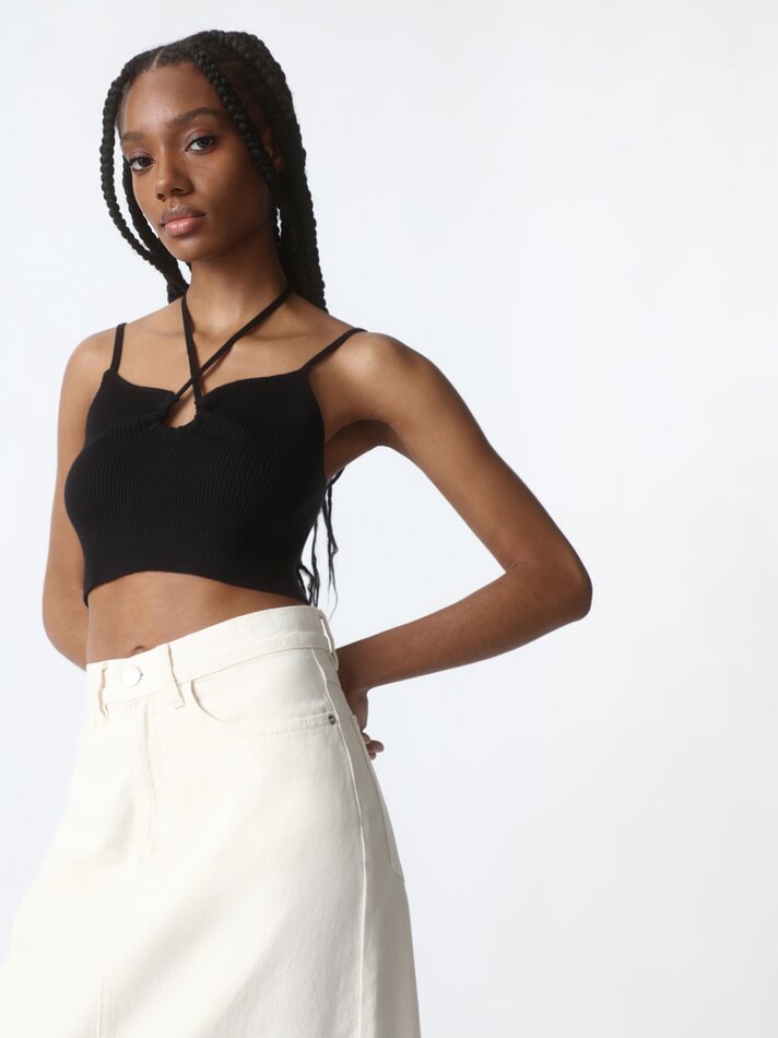 Top cropped canelado - Preto