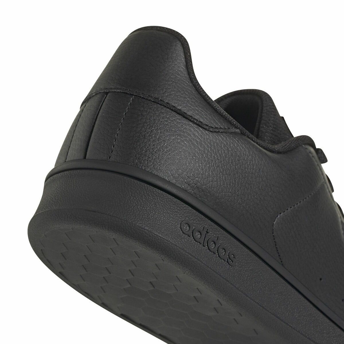 ADIDAS ROUPAS ESPORTIVAS<br>Tênis Urban Court