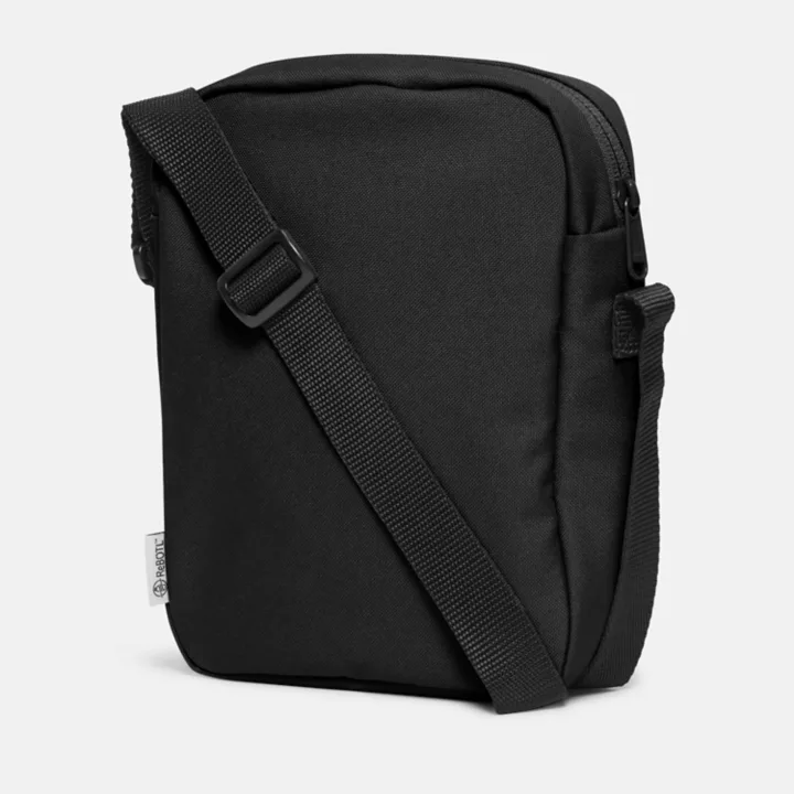 Bolsa transversal Timberland Core, unissex, na cor preta.