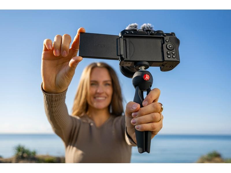 Nikon Fotokamera Z30 VLOGGING KIT Spiegelloser Fotoapparat mit erstklassiger Bildqualität – Die neue Welt des Vloggens