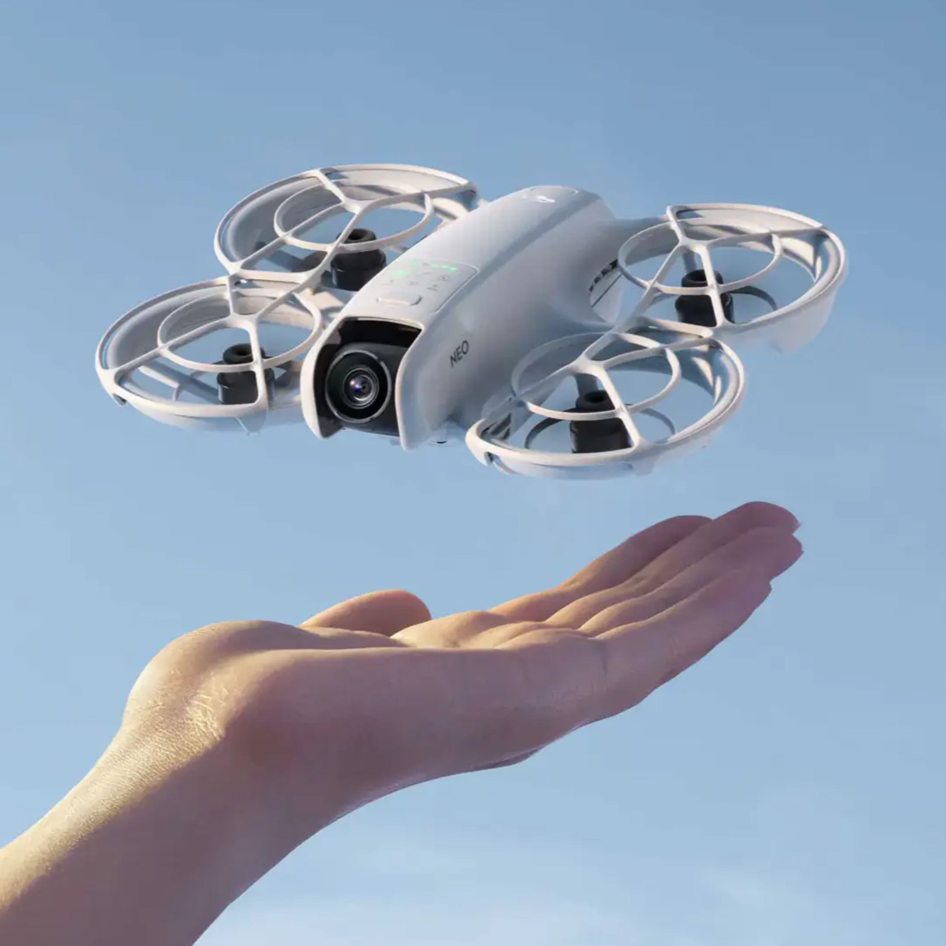 DJI Neo Motion Fly More Combo