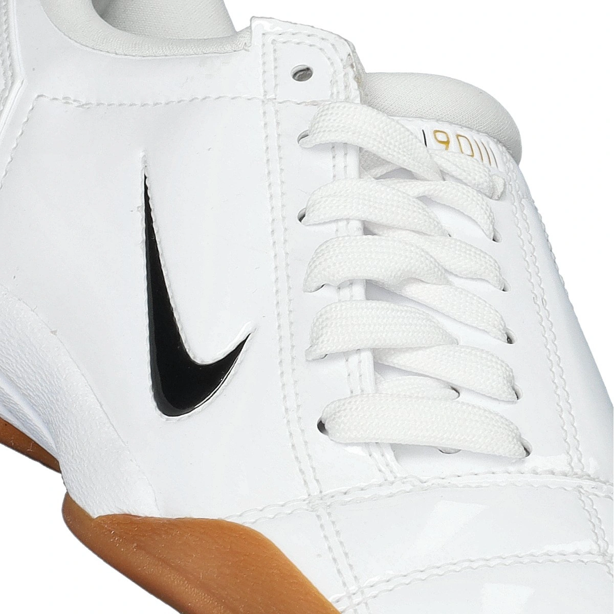 Sneakers Nike Total 90 Mulher