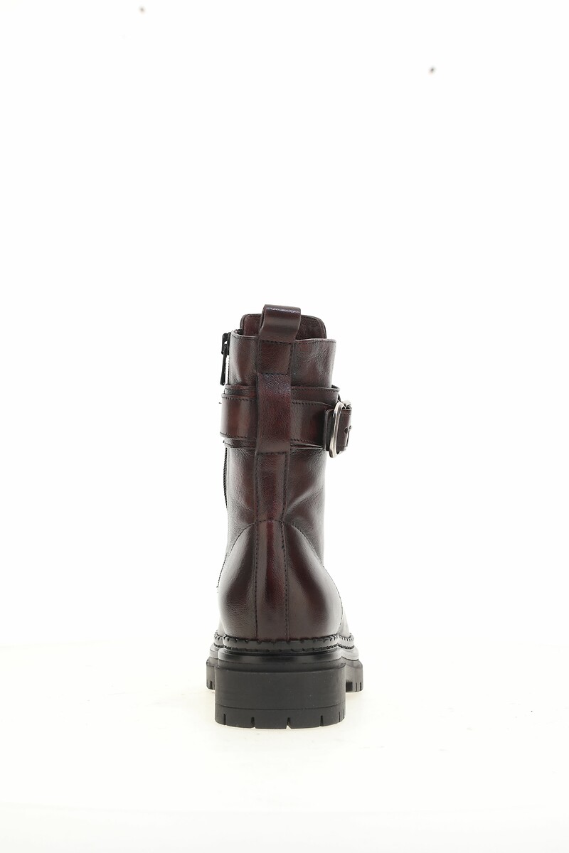 MJUS<br>Botas de couro com zíper