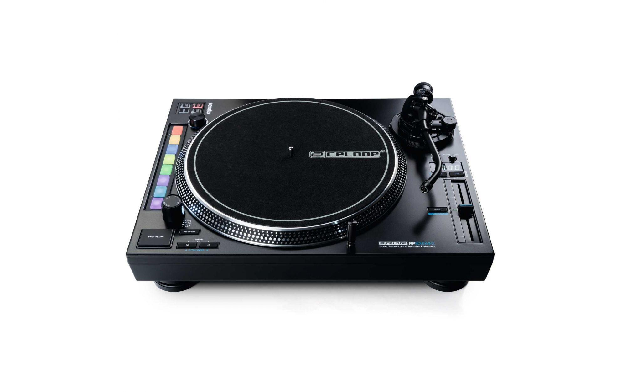 Plattenspieler RP-8000 MKII Schwarz<br>DJ-Plattenspieler mit nahtloser Integration in Serato DJ Pro