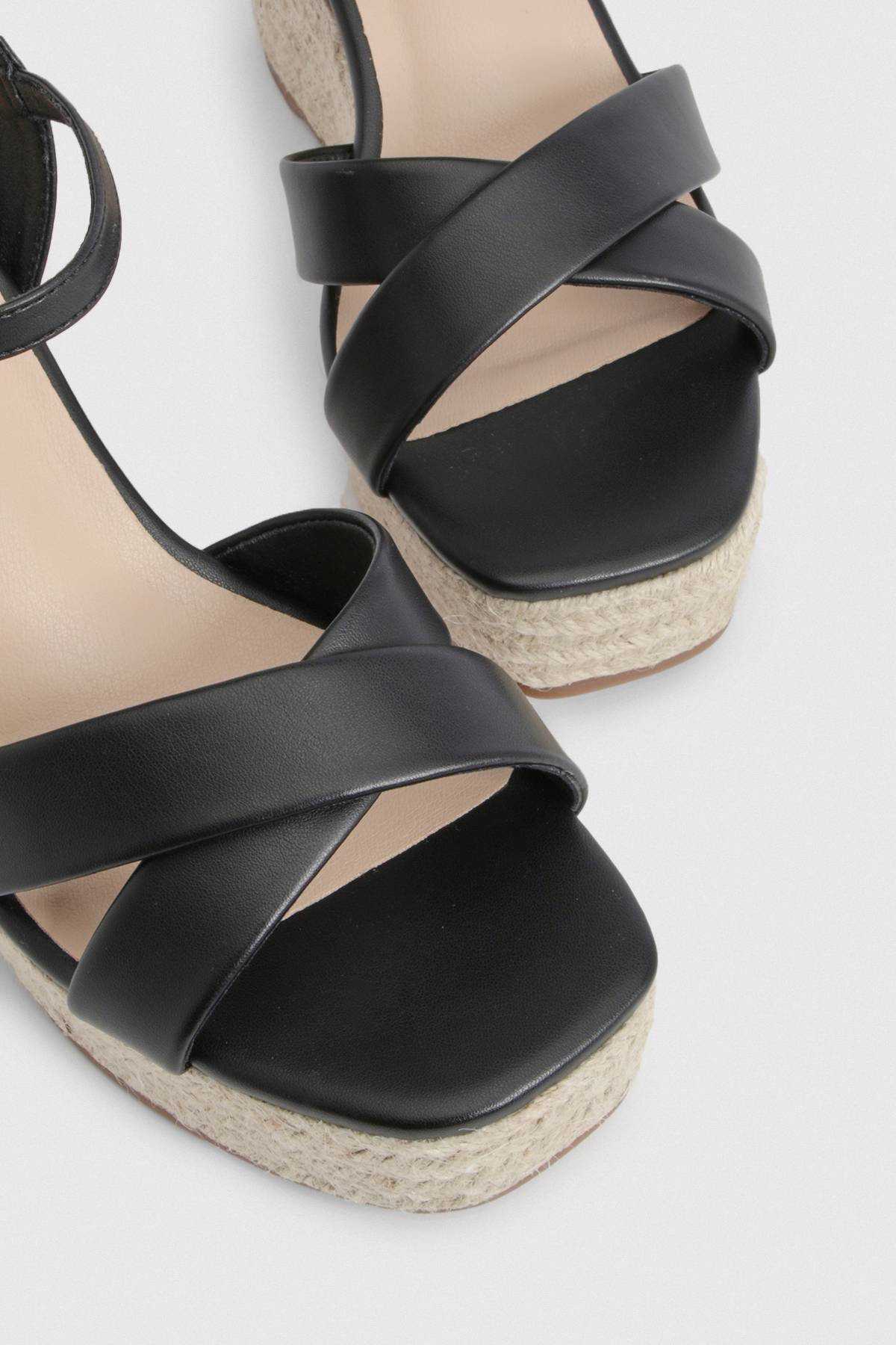 boohoo Sandales Compensées À Brides Coupe Large 2 Parties