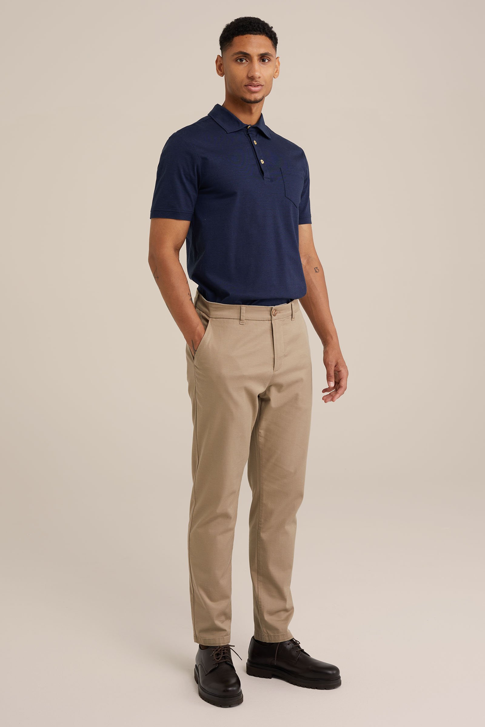 soft touch chino van katoen modal mix Van Gils Beige
