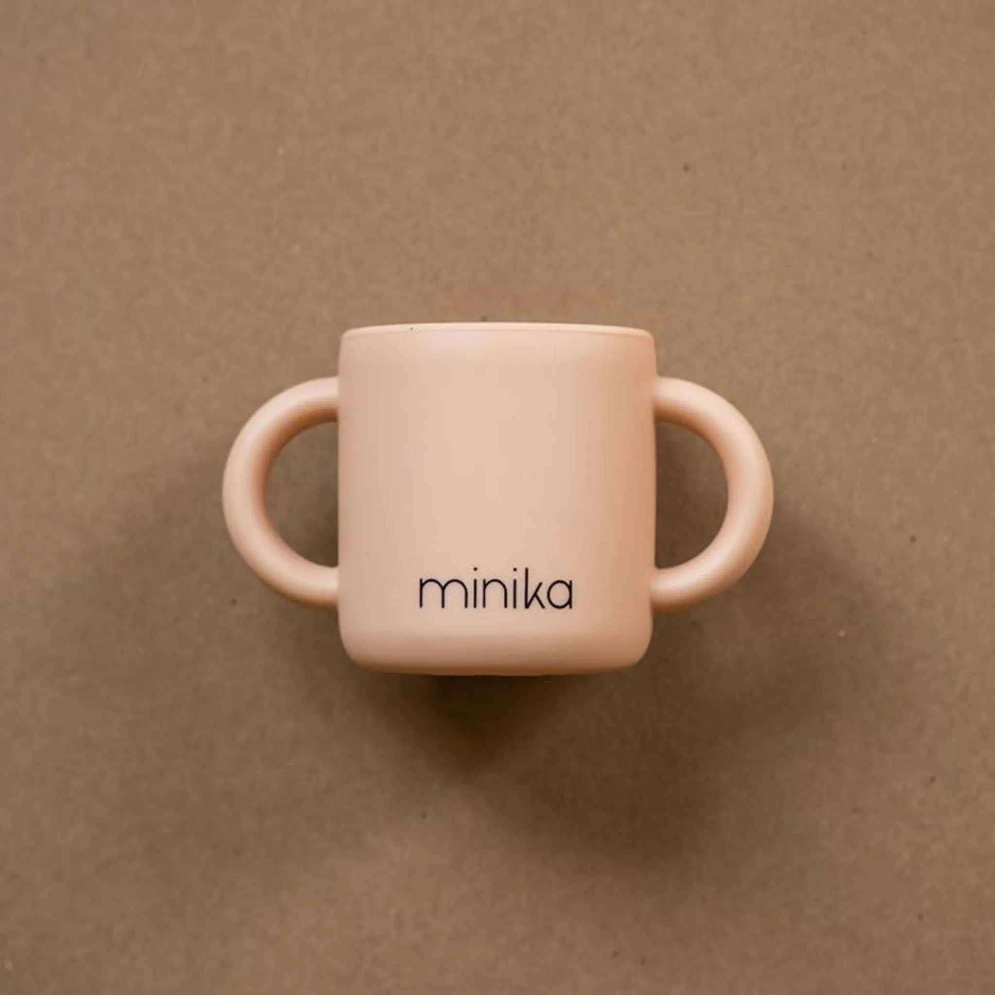 Minika Tasse d'Apprentissage en Silicone avec Poignées